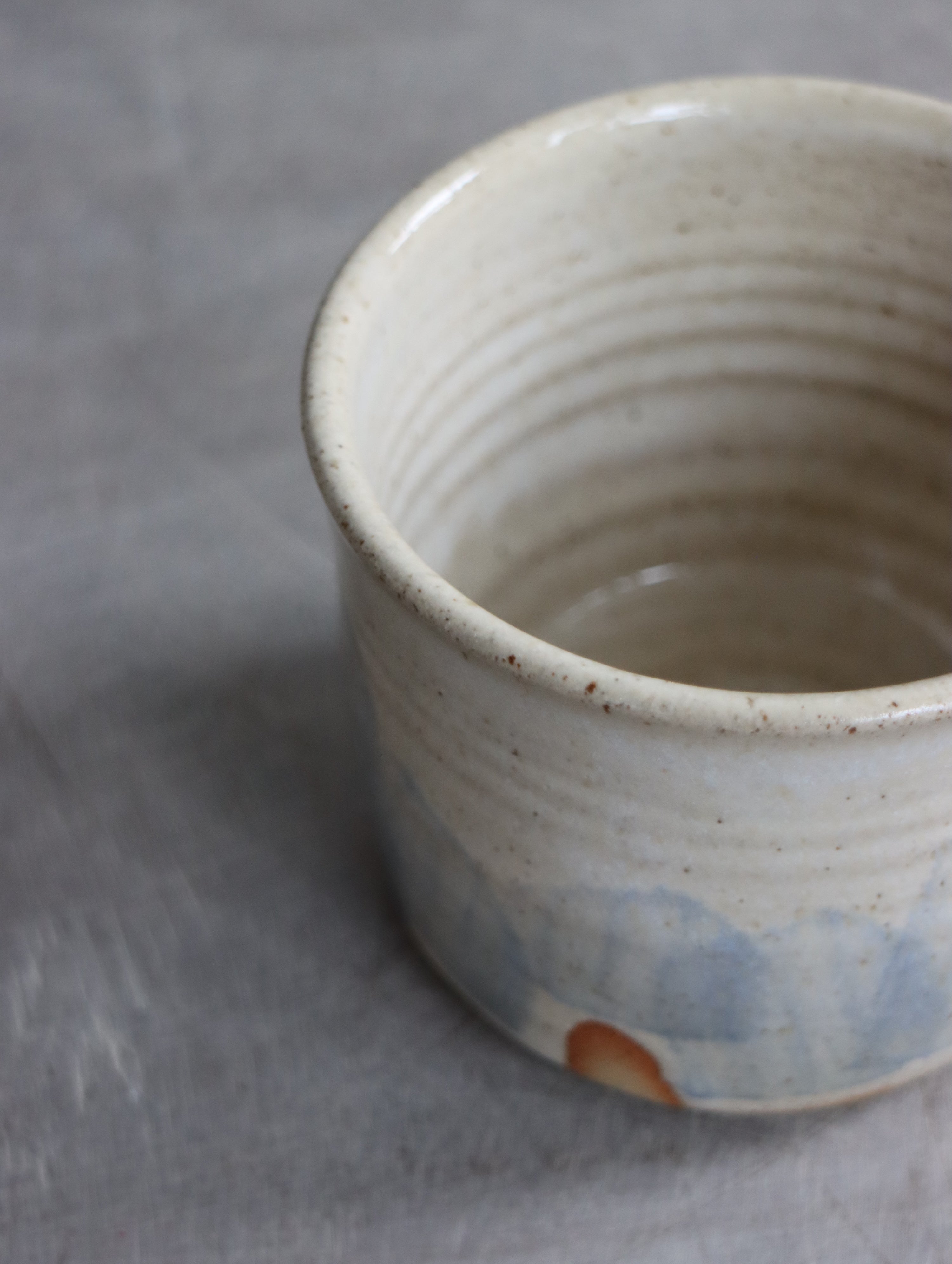 Coffee Cup in White Speckle and Blue Brushwork (7oz)