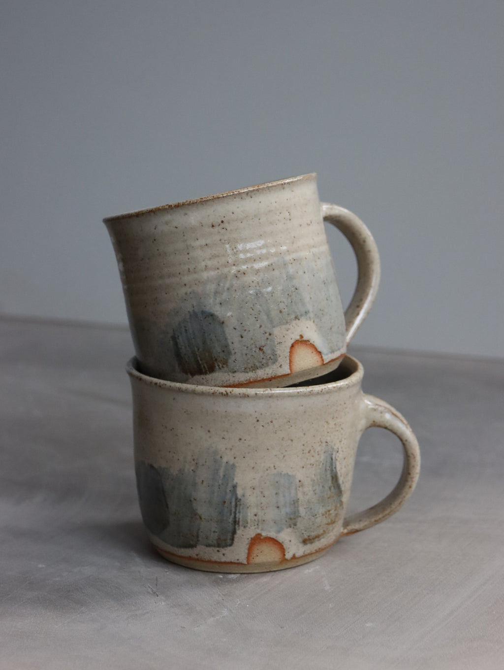 Coffee Cup in Deep Speckle White and Blue Brushwork (7oz)