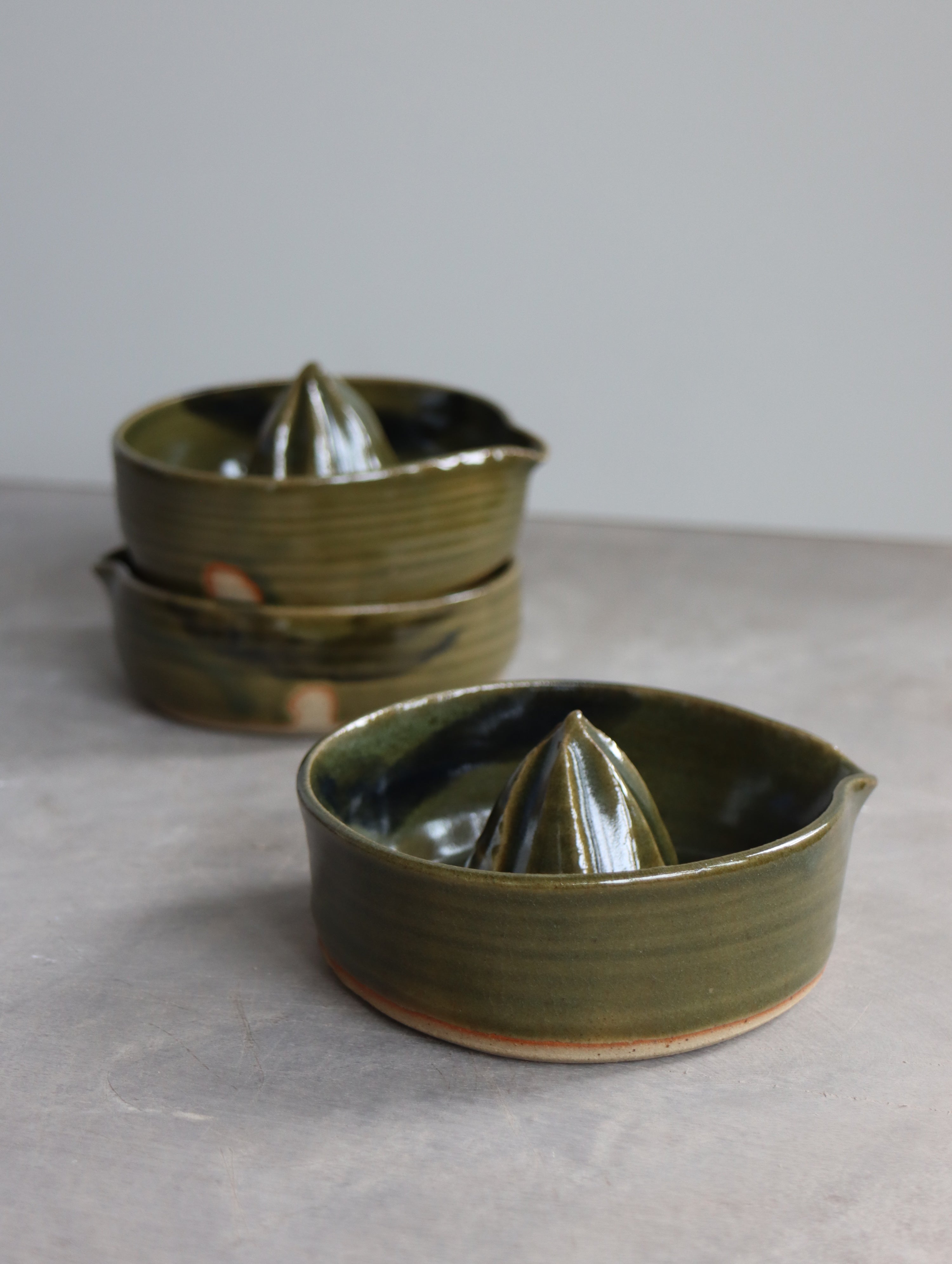 Lemon Squeezer in Moss and Oxide Brushwork