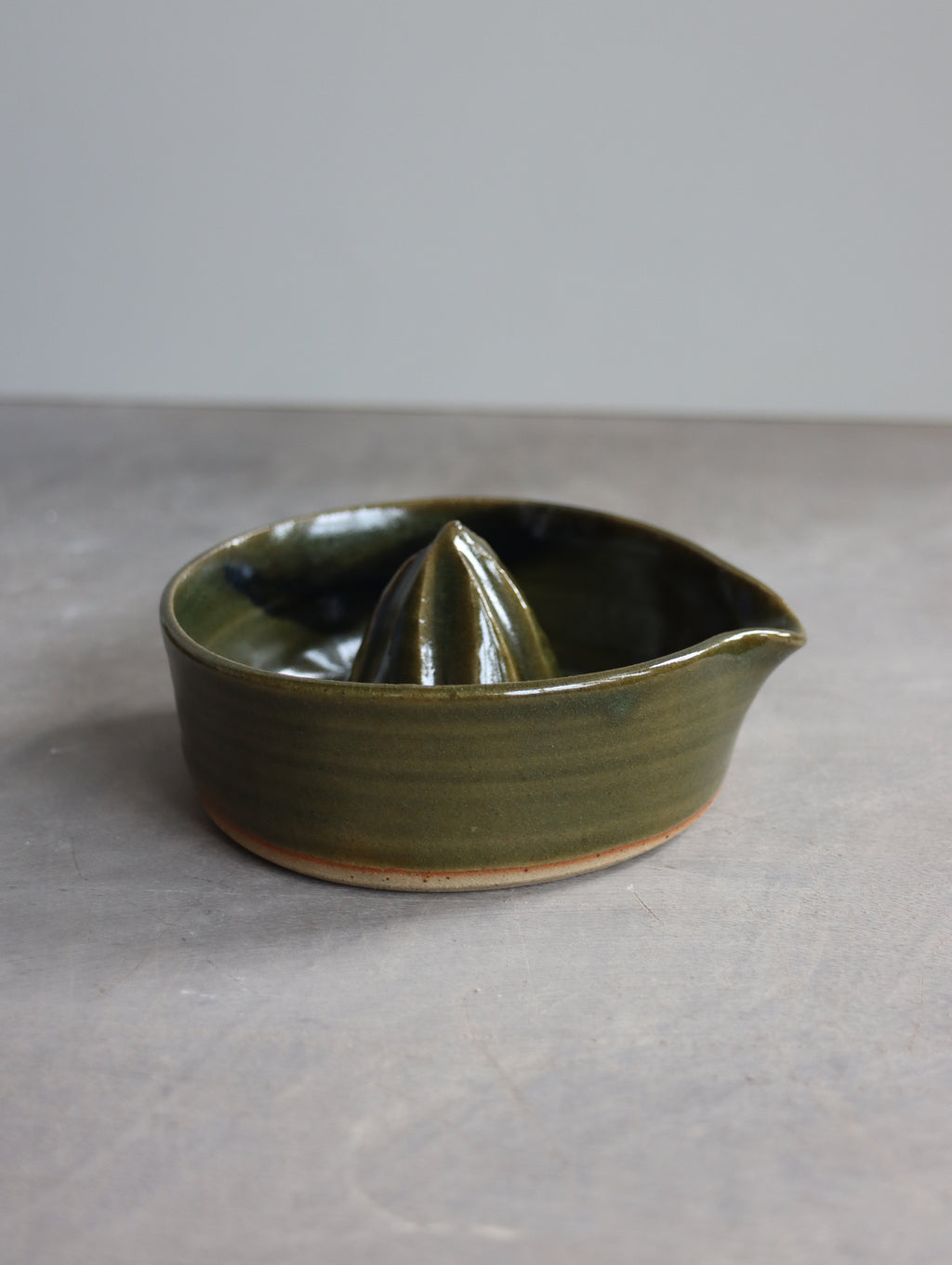 Lemon Squeezer in Moss and Oxide Brushwork