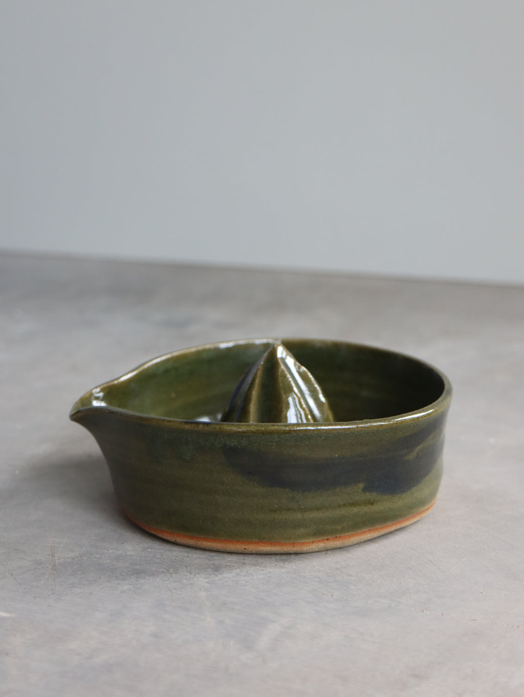 Lemon Squeezer in Moss and Oxide Brushwork