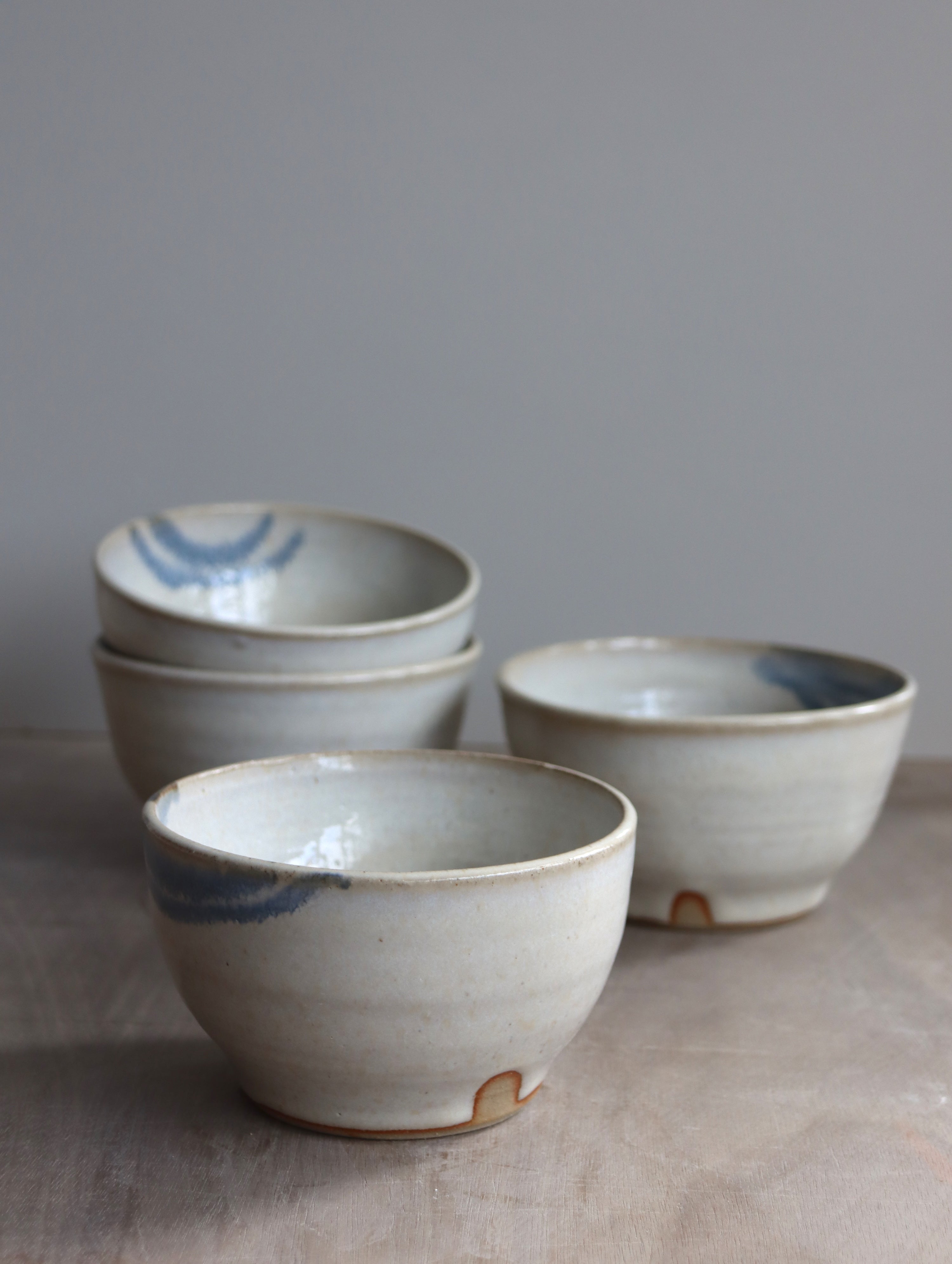 Everyday Bowl in Speckle White and Blue Brushwork