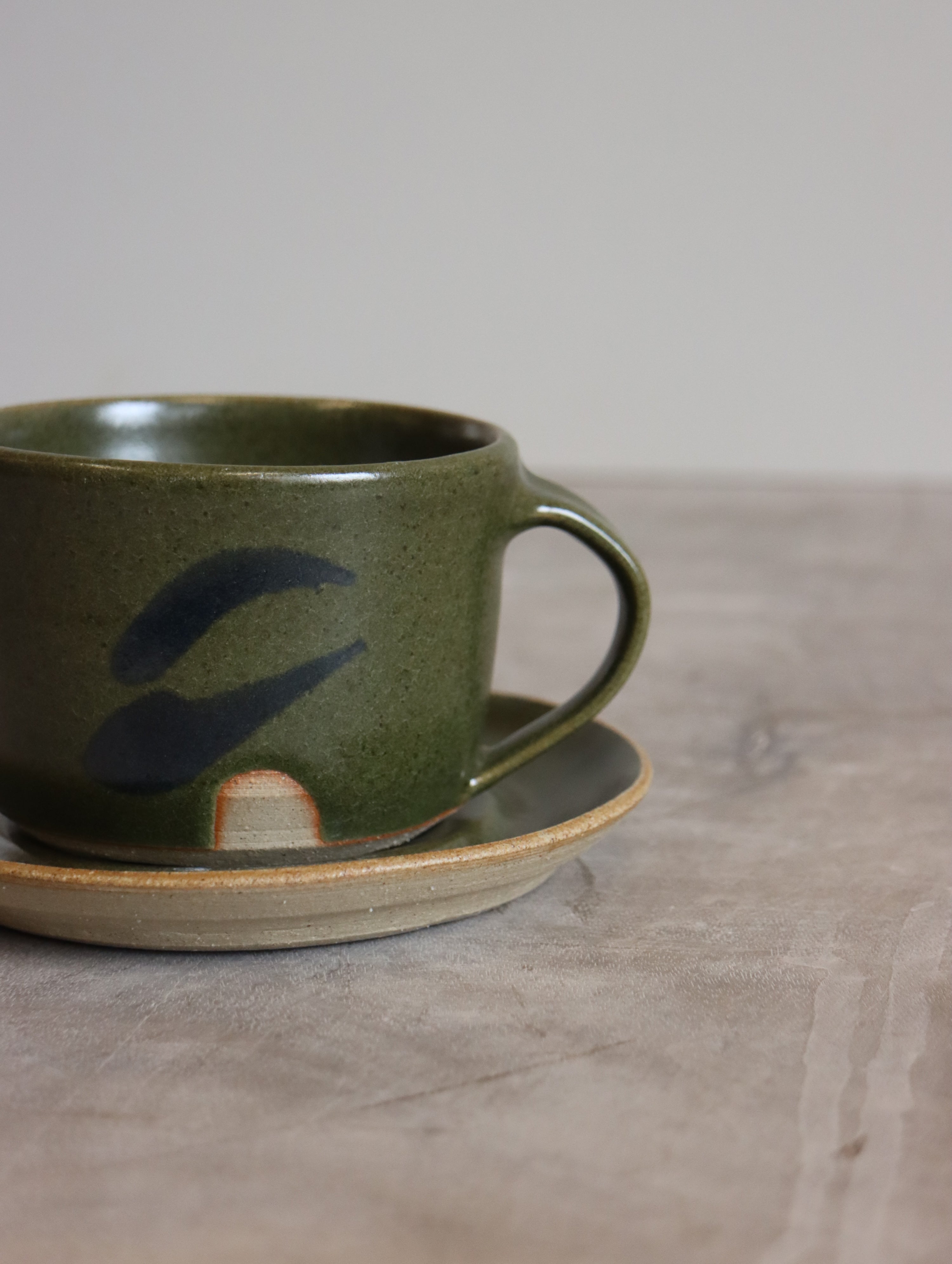 Cup and Saucer in Moss and Navy Brushwork (6oz)