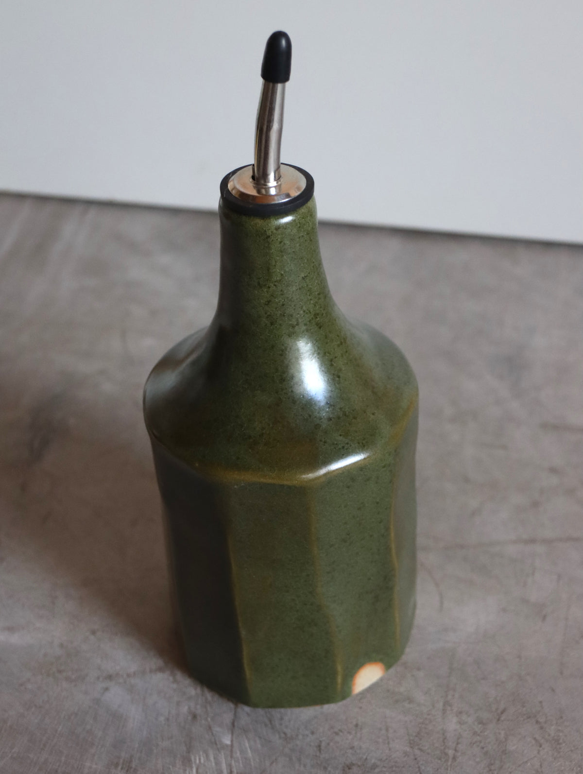 Faceted Large Oil Pourer in Moss