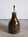 Medium Oil Pourer in Umber and Oxide Brushwork